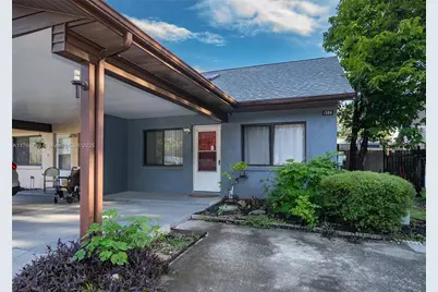 1306 Vine St, Other City - In The State Of Florida, FL 34748 - Photo 1