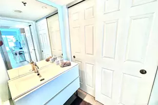 5445 Collins Ave, Miami Beach, FL 33140 - Photo 13