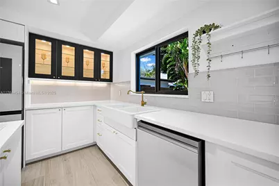 3305 NE 15th St, Fort Lauderdale, FL 33304 - Photo 15