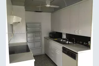 2069 Exeter #D, Boca Raton, FL 33434 - Photo 5