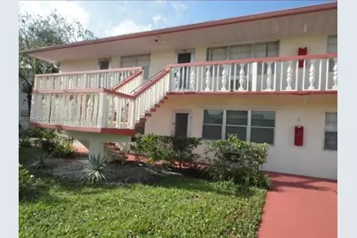130 Camden #F, West Palm Beach, FL 33417 - Photo 1
