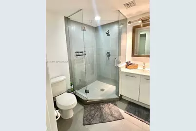 92 SW 3rd St #1410, Miami, FL 33130 - Photo 15