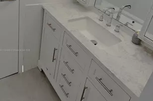 3836 Via Poinciana, Lake Worth, FL 33467 - Photo 19