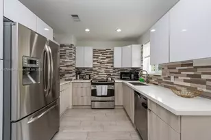 350 NW 50th St, Miami, FL 33127 - Photo 9