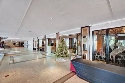 5555 Collins Ave #15C, Miami Beach, FL 33140 - Photo 13