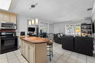 5810 SW 22nd St, Miami, FL 33155 - Photo 15