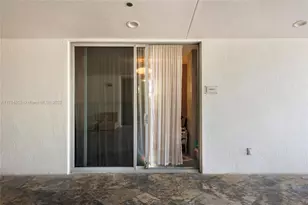 5801 Collins Ave, Miami Beach, FL 33140 - Photo 37