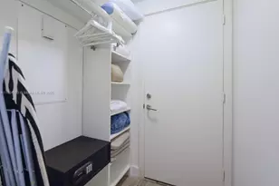 4111 S Ocean Dr, Hollywood, FL 33019 - Photo 23