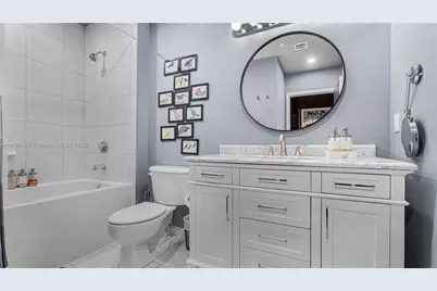 133 NE 2nd Ave #601, Miami, FL 33132 - Photo 13