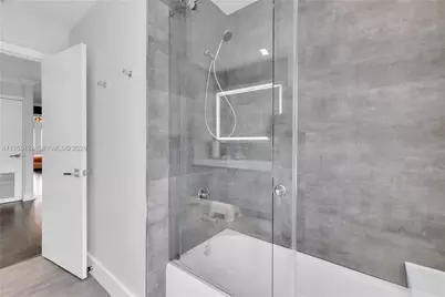 3015 NE 208th St, Aventura, FL 33180 - Photo 37