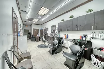 Beauty Salon For Sale On 8th St, Miami, FL 33184 - Photo 3