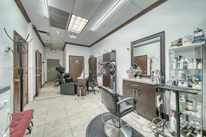 Beauty Salon For Sale On 8th St, Miami, FL 33184 - Photo 5
