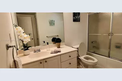 19390 Collins Ave #312, Sunny Isles Beach, FL 33160 - Photo 11