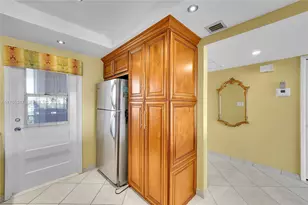 2681 S Course Dr, Pompano Beach, FL 33069 - Photo 7