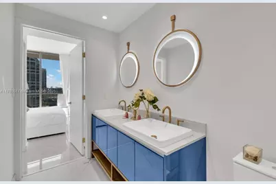 2678 Tigertail #1009, Miami, FL 33133 - Photo 5