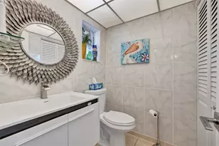 9821 Sunrise Lakes Blvd, Sunrise, FL 33322 - Photo 23