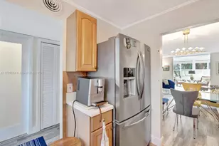 9821 Sunrise Lakes Blvd, Sunrise, FL 33322 - Photo 21