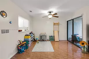 1652 N 14th Terrace, Hollywood, FL 33020 - Photo 11