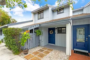 1652 N 14th Terrace, Hollywood, FL 33020 - Photo 1