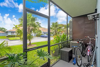 1652 N 14th Ter, Hollywood, FL 33020 - Photo 33