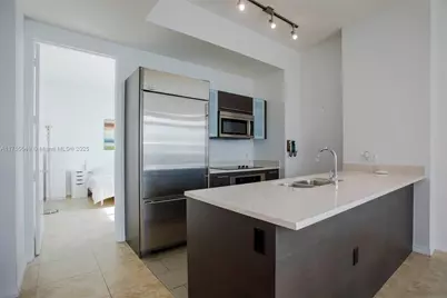 55 SE 6th St #4110, Miami, FL 33131 - Photo 5