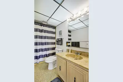 2811 Somerset Dr #405, Lauderdale Lakes, FL 33311 - Photo 17