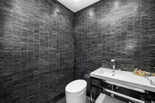 18101 Collins Ave, Sunny Isles Beach, FL 33160 - Photo 23