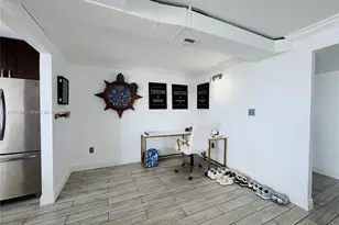 18031 Biscayne Blvd, Aventura, FL 33160 - Photo 11