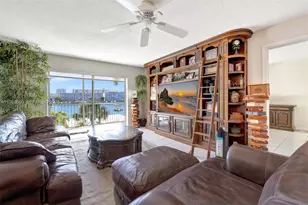 2200 Diana Dr, Hallandale Beach, FL 33009 - Photo 5