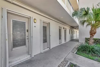 2200 Diana Dr #111, Hallandale Beach, FL 33009 - Photo 3