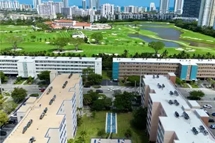 320 NE 12th Ave, Hallandale Beach, FL 33009 - Photo 3