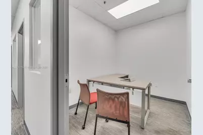 3301 NW 107th Ave, Doral, FL 33178 - Photo 21