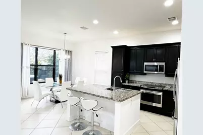 3209 W 98th Pl #3209, Hialeah, FL 33018 - Photo 13