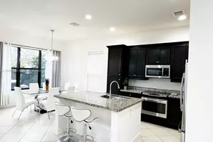 3209 W 98th Pl, Hialeah, FL 33018 - Photo 13