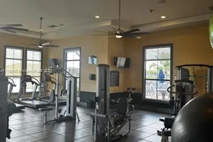 3209 W 98th Pl, Hialeah, FL 33018 - Photo 41