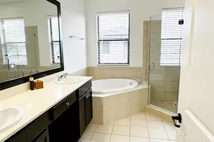 3209 W 98th Pl, Hialeah, FL 33018 - Photo 29