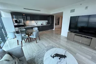 1451 Brickell Ave, Miami, FL 33131 - Photo 9