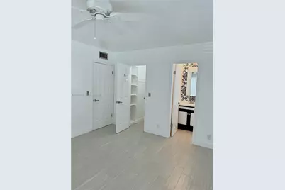 2201 NE 66th St #1301, Fort Lauderdale, FL 33308 - Photo 9