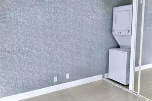 2201 NE 66th St, Fort Lauderdale, FL 33308 - Photo 13