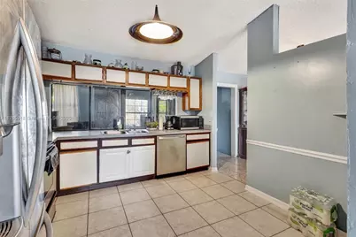 1373 SE Floresta Dr, Port Saint Lucie, FL 34983 - Photo 13