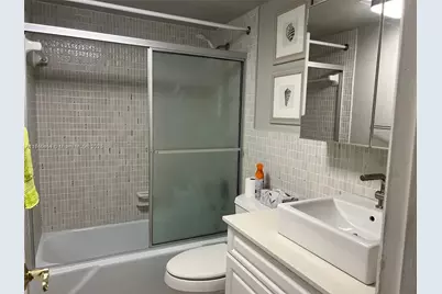 4800 Hillcrest Ln #402, Hollywood, FL 33021 - Photo 27