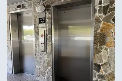 4800 Hillcrest Ln #402, Hollywood, FL 33021 - Photo 3