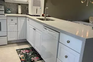 4800 Hillcrest Ln, Hollywood, FL 33021 - Photo 5