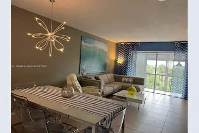 4800 Hillcrest Ln #402, Hollywood, FL 33021 - Photo 13
