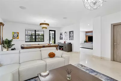 9910 NW 86th Ter, Doral, FL 33178 - Photo 5