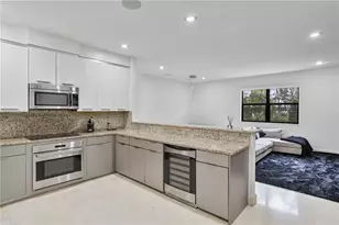 9910 NW 86th Terrace, Doral, FL 33178 - Photo 11