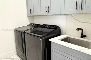 4210 NE 14th Ave, Cape Coral, FL 33909 - Photo 29