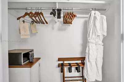 1435 Brickell Ave #3607, Miami, FL 33131 - Photo 31