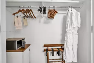 1435 Brickell Ave, Miami, FL 33131 - Photo 31