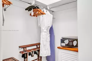 1435 Brickell Ave, Miami, FL 33131 - Photo 19